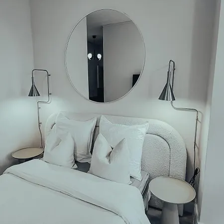 Onega Apartment *